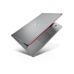 Gebruikte Laptops Fujitsu E744