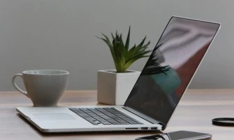 Hoe lang gaat een laptop gemiddeld mee?